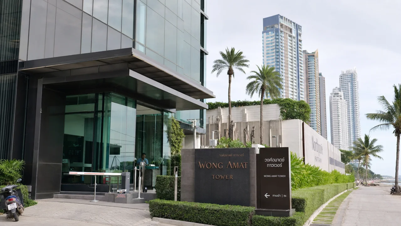 Condo Rental in Pattaya: 8 Expat Mistakes When Signing an Annual Contract 2026